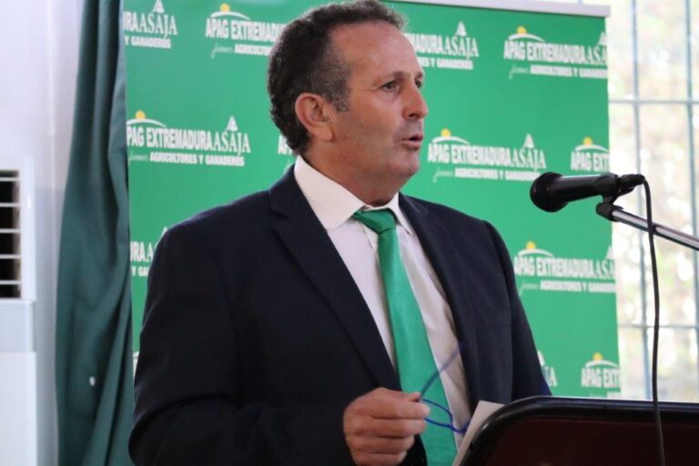 APAG Extremadura Asaja celebra su Asamblea General poniendo el acento en las dificultades que atraviesa el campo