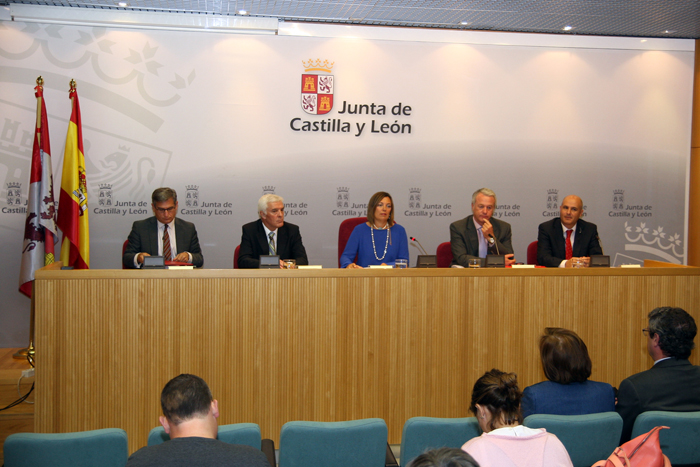 La Consejería de Agricultura y Ganadería de Castilla y León firma un convenio con Agroseguro para anticipar la ayuda y abonarla directamente en el momento de suscribir la póliza del seguro