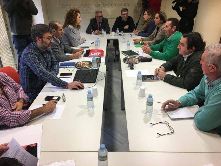 APAG Extremadura Asaja muestra su decepción por la falta de acuerdo en el convenio del campo