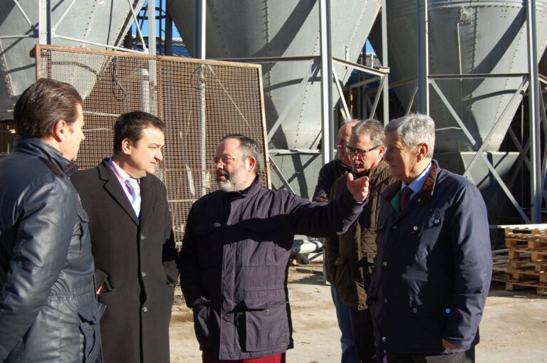 Guadalajara: El consejero de Agricultura visita las instalaciones APAG-SAT Coagral