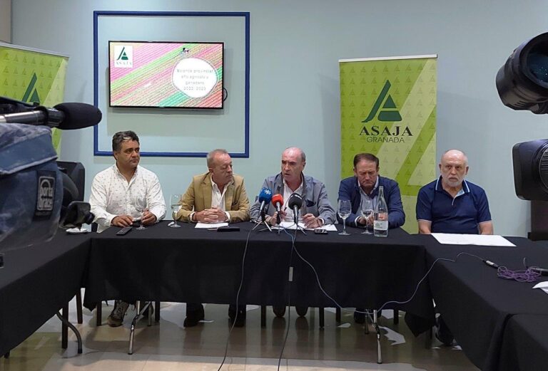La PAC ha sido un lastre más para los agricultores y ganaderos de Granada