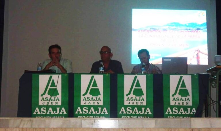 Asaja Jaén sigue con las reuniones informativas por los pueblos de la sierra con los futuros regantes de la presa de Siles