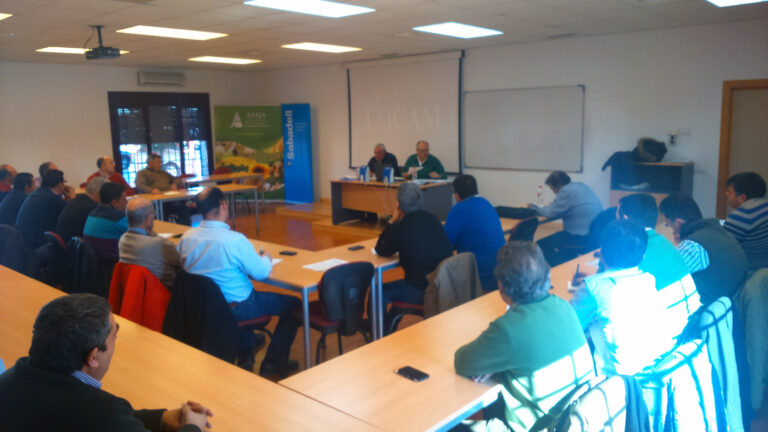 ASAJA CLM se compromete firmemente con los viticultores a organizar y reestructurar el sector productor de cara al futuro