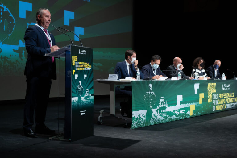 Asaja de Castilla y León celebró su  X congreso, con una decidida apuesta por  la agricultura y ganadería profesional