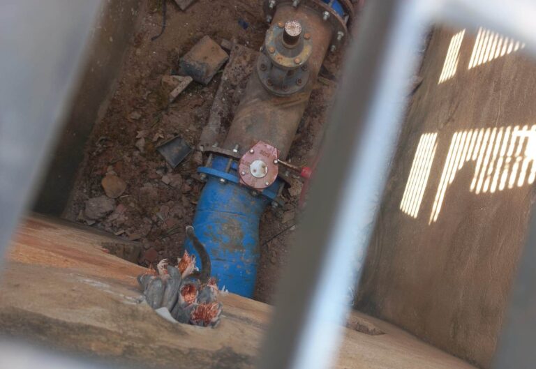 Asaltan en plenas Fallas un pozo de riego en Llíria cuya reparación costará cerca de 70.000 euros