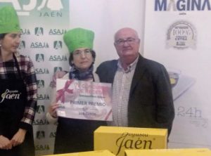 Margarita Moreno gana con sus “Habas cascadas” la final del IV Concurso de Recetas de ASAJA-Jaén
