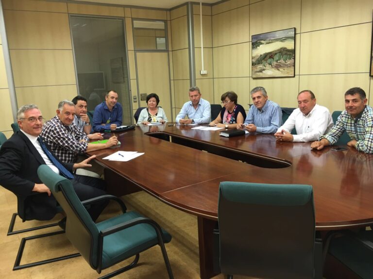 ASAJA Aragón y Agrupaciones de Defensa Sanitaria se reúnen con el consejero de Desarrollo Rural y Sostenibilidad