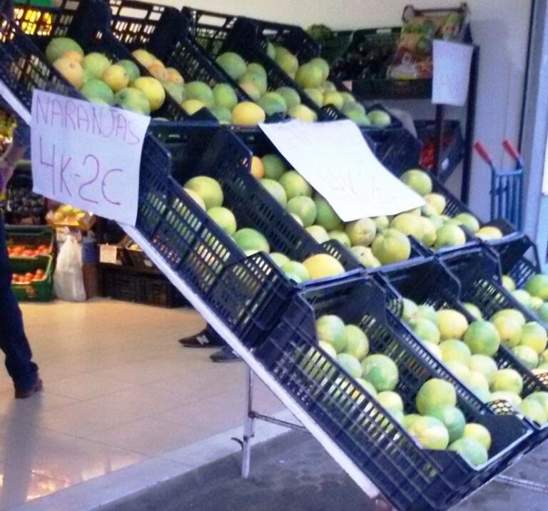 Asaja-Andalucía condena la venta de cítricos inmaduros e insta a las administraciones a perseguir esta práctica