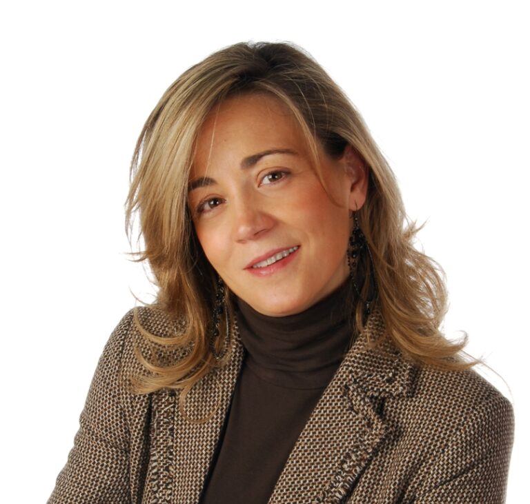 Violencia de género, un atentado contra la dignidad humana, artículo de opinión de Lola merino, Presidenta de AMFAR