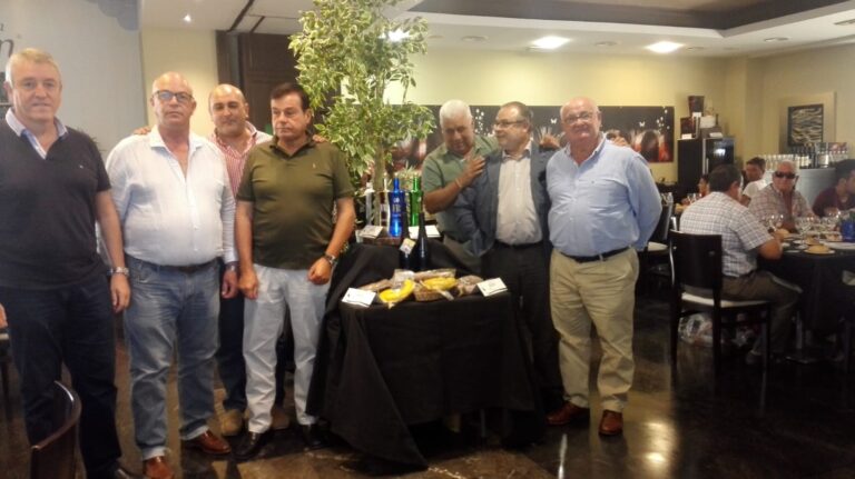 Un centenar de agricultores y ganaderos de la provincia asisten a uno de los nuevos maridajes de Asaja Jaén