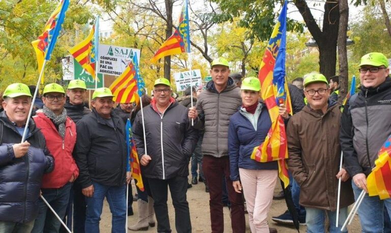 Asaja Valencia AVA se concentra en Madrid contra “una PAC que no cuenta con los agricultores”