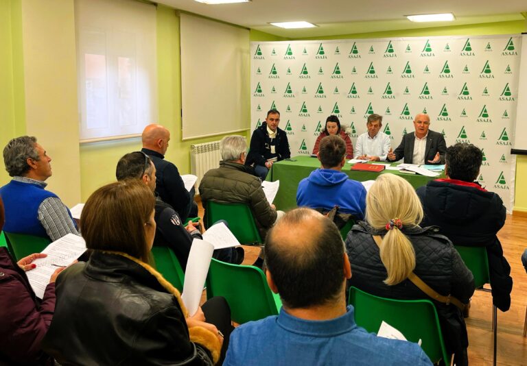 Cámara Agraria reunirá a las organizaciones profesionales agrarias de la provincia de León para decidir sobre un calendario de movilizaciones