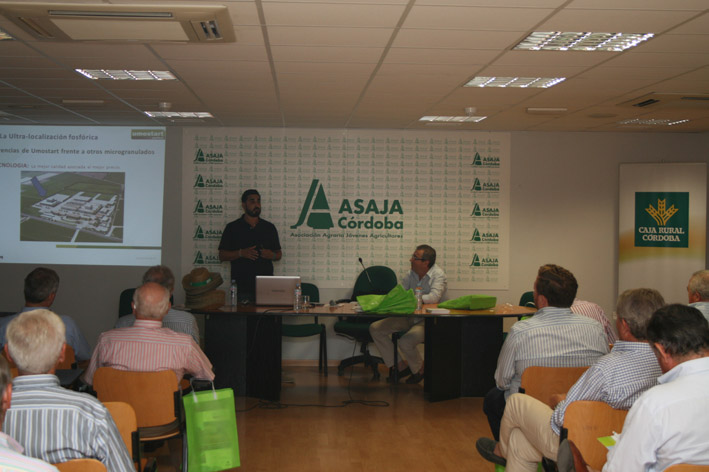 ASAJA Córdoba ofrece a sus socios información sobre las nuevas técnicas de abonado de la mano de SIPCAM Iberia