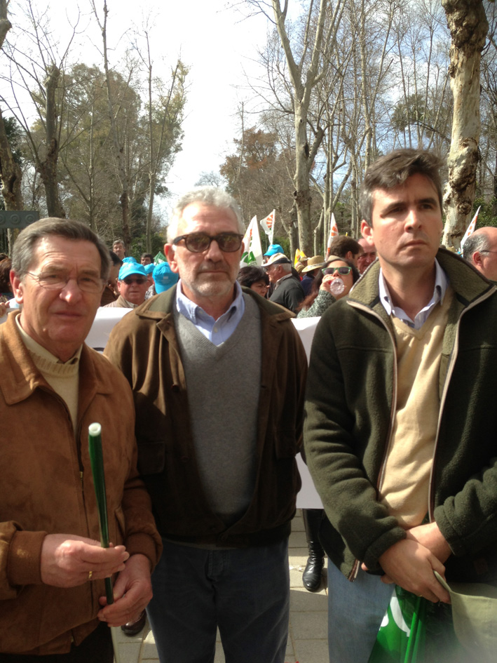 ASAJA Córdoba agradece a sus asociados el apoyo en la manifestación contra la subida de las tarifas eléctricas