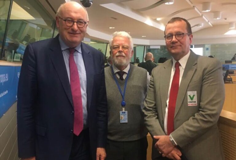 Asaja-Sevilla insta a la Comisión Europea a que escuche a los ciudadanos y mantenga un presupuesto fuerte para la PAC post-2020