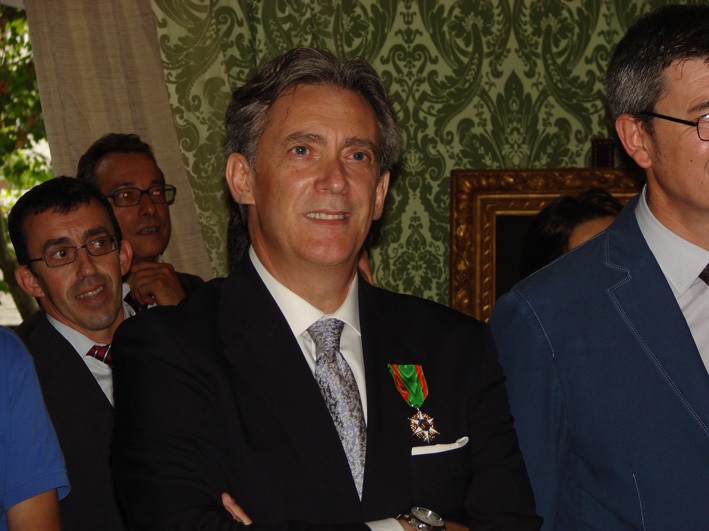 Ignacio López García-Asenjo recibe la insignia de Caballero de la Orden del Mérito Agrícola de Francia