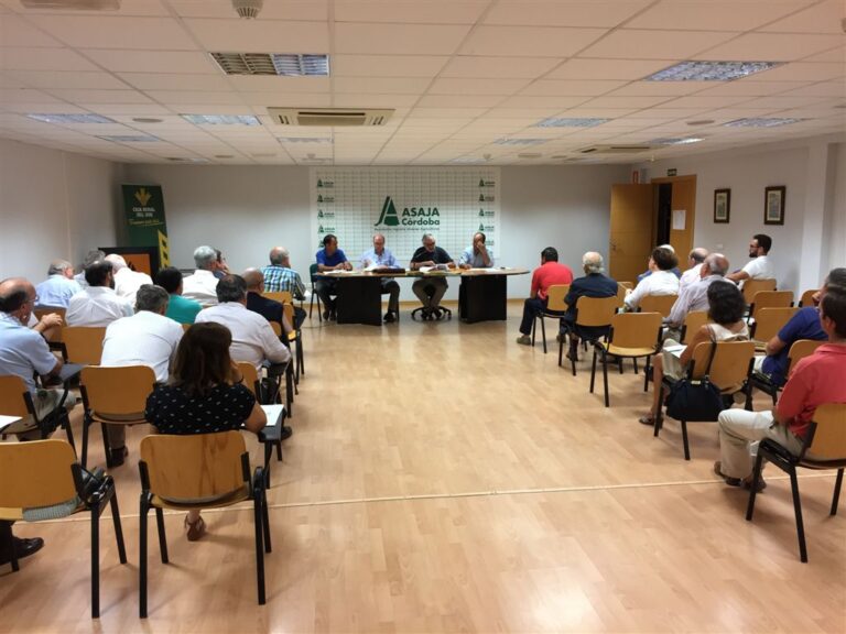 Preocupación de la sectorial cinegético-forestal de Asaja Córdoba por el Plan del Lobo, las ayudas forestales y el proyecto de parque natural de Sierra Morena