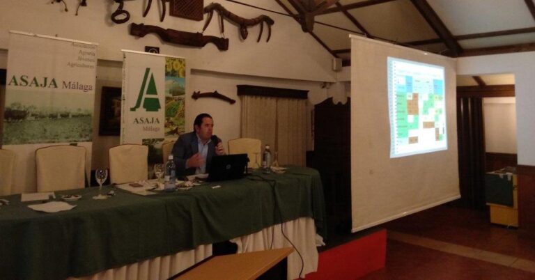 Cerca de 200 agricultores participaron ayer en la XVI edición de la Jornada Técnica de Olivar convocada por Asaja Málaga