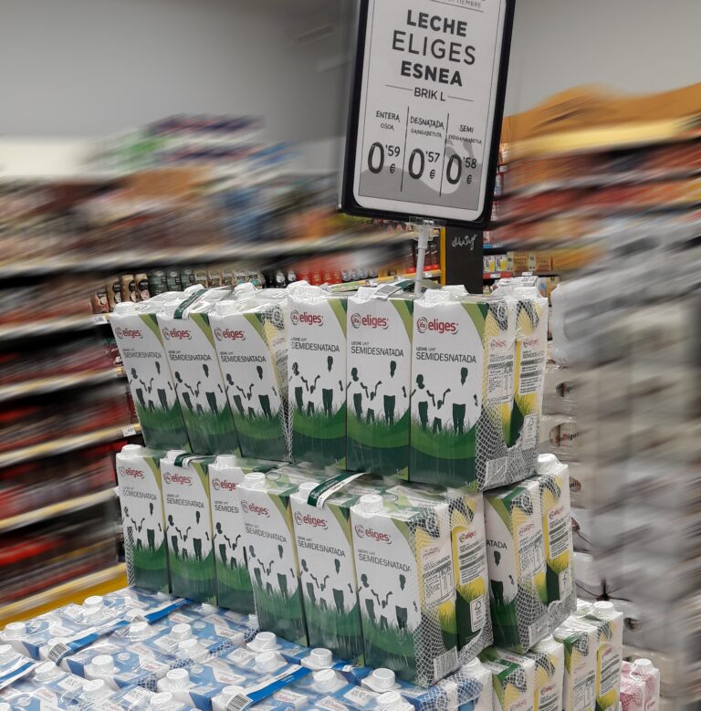 Asaja Navarra (UAGN) exige a la distribución comercial que no use productos de primera necesidad como reclamo