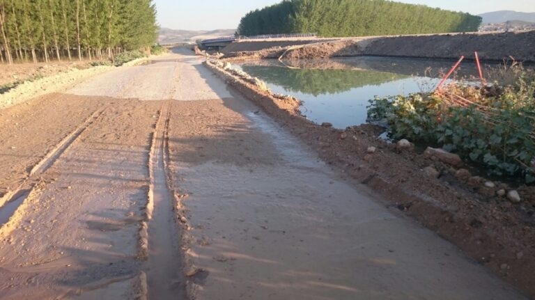 Asaja Granada. La pervivencia de la Vega en riesgo por las obras de la GR-43