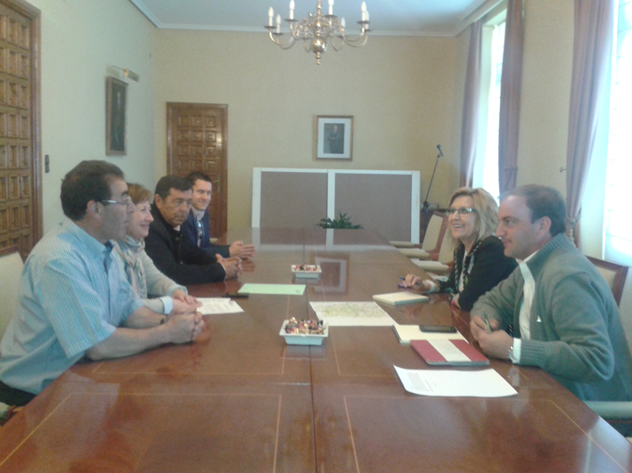 ASAJA de Ávila pide a la subdelegada del Gobierno más vigilancia para evitar los robos en el campo