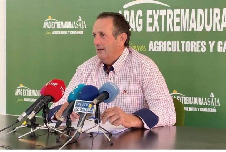 APAG Extremadura Asaja reclama medidas para la defensa del cereal como la quema controlada y ayudas integradas