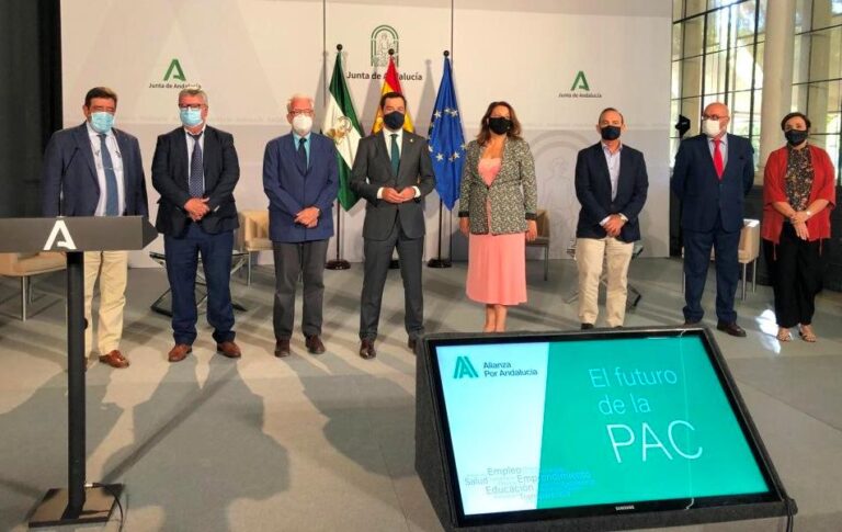 El sector agrario convoca una caravana de protesta ante la pérdida de renta que provocará el Plan Estratégico de la PAC en Andalucía