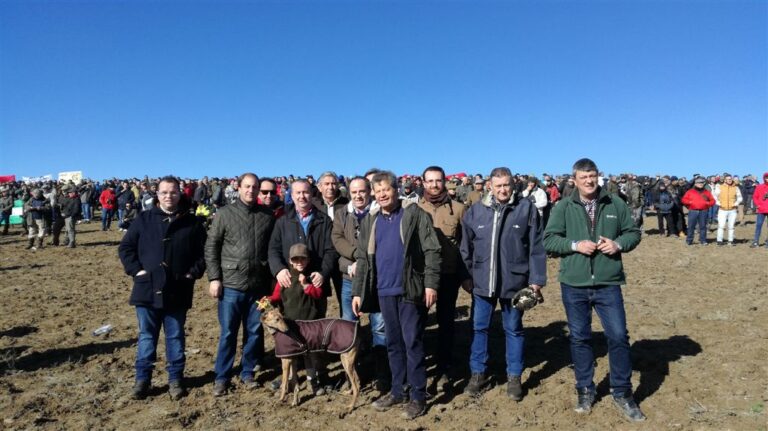 ASAJA de Ávila apoya el Campeonato de España de Galgos