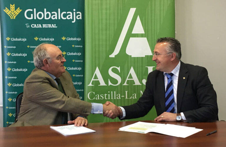 GLOBALCAJA y ASAJA CLM apuestan por la dinamización del sector agrario como pilar de la economía de la Región