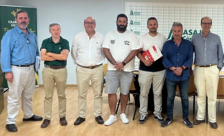 Asaja Córdoba. Alcanzado un preacuerdo en el convenio del campo para los próximos tres años