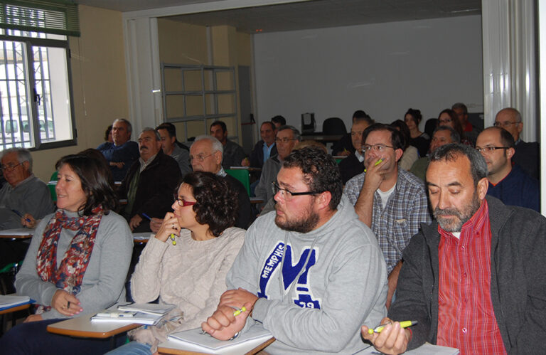 250 alumnos han pasado por los cursos de APAG en este trimestre