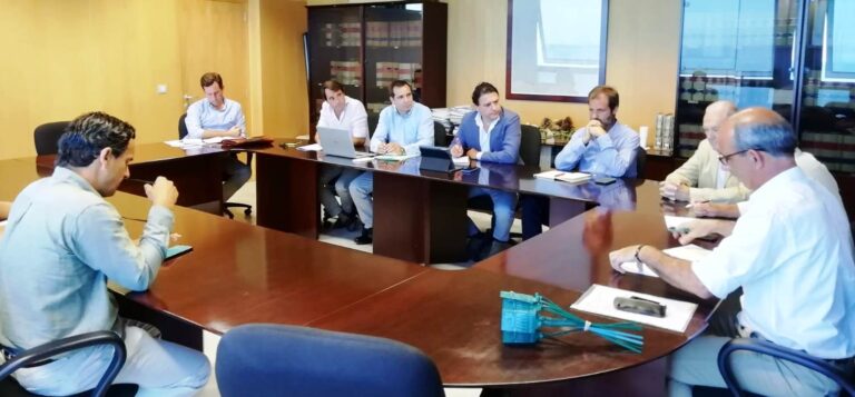 Asaja Cádiz traslada a la Delegación de Medio Ambiente las demandas del sector en temas medioambientales y cinegéticos.