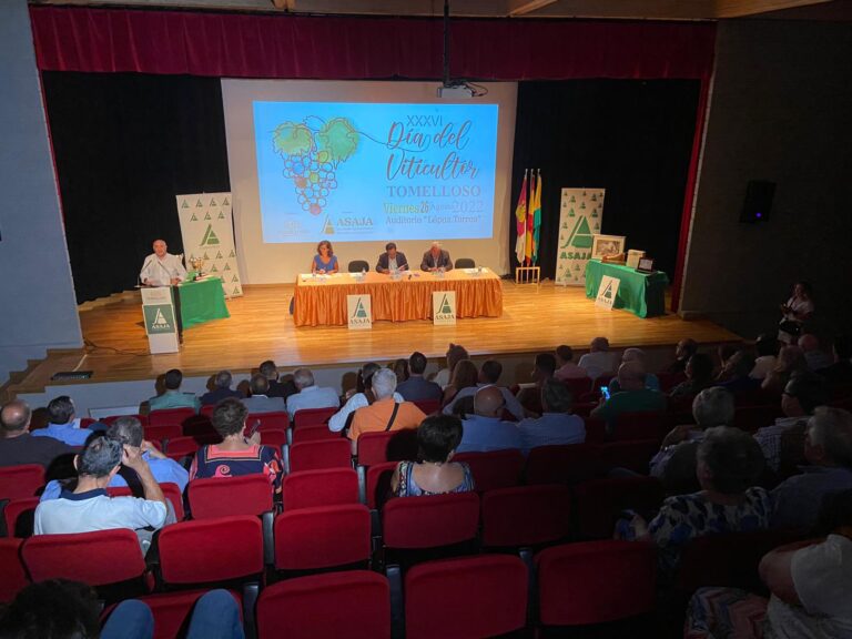 Barato: “ASAJA Ciudad Real va a crear un gabinete jurídico exclusivo para el cumplimiento de la Ley de la Cadena”