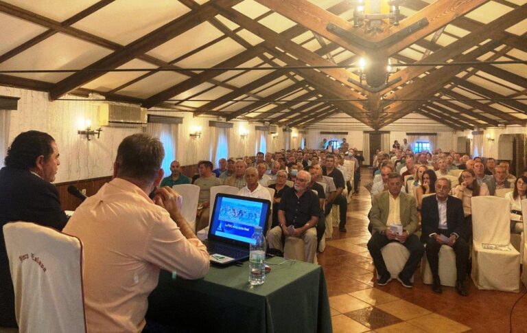 En torno a 200 agricultores participan en la XVIII la Jornada Técnica de Olivar convocada por ASAJA Málaga