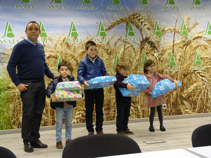 Entregados los premios del Concurso de Cuentos de Navidad de ASAJA Palencia