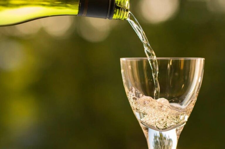 Homologados los contratos de compraventa de uva y de vino para las próximas tres campañas
