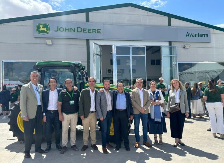 Avanterra (John Deere) inaugura un nuevo centro en la localidad manchega de Iniesta