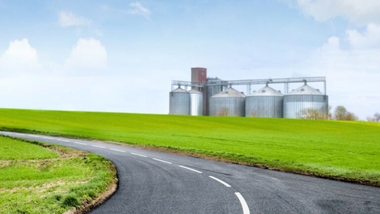 ASAJA valora positivamente la compra de los activos de la cooperativa LAR por la cooperativa AGROCANTABRIA