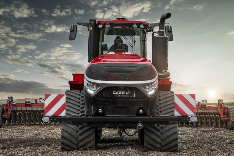 El Quadtrac 715 gana dos premios Red Dot gracias a su innovador diseño