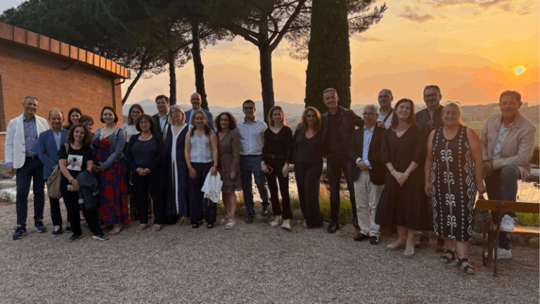 Las principales asociaciones vitivinícolas nacionales europeas lanzan un llamamiento: “la diplomacia, la PAC y el presupuesto específico de la UE son cada vez más vitales para garantizar el futuro del sector”