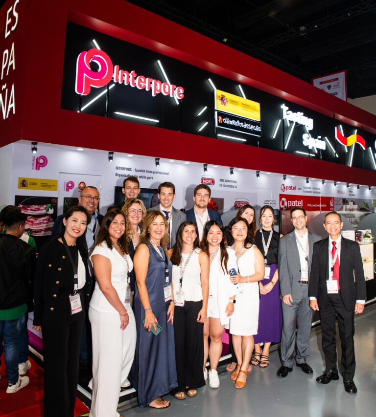 INTERPORC lleva el porcino español a Filipinas, un paso clave en su expansión asiática 