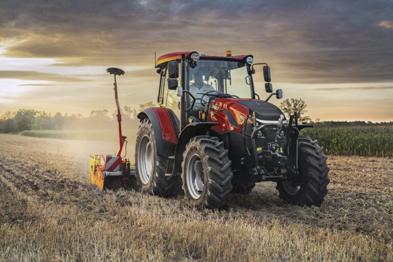 Las mejoras en el nuevo Case IH Farmall A aportan mayor capacidad y confort