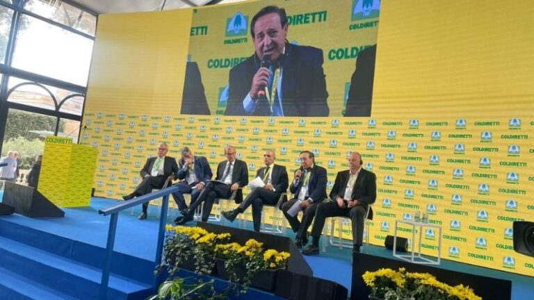 Pedro Barato reclama en Roma que la agricultura deje de ser “moneda de cambio” en Europa y exige un presupuesto fuerte para el campo