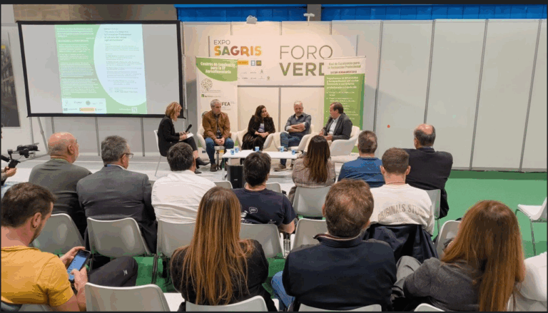 ARAG-ASAJA lleva las ventajas de la inteligencia artificial y la divulgación escolar al sector agrario en EXPO SAGRIS 2025