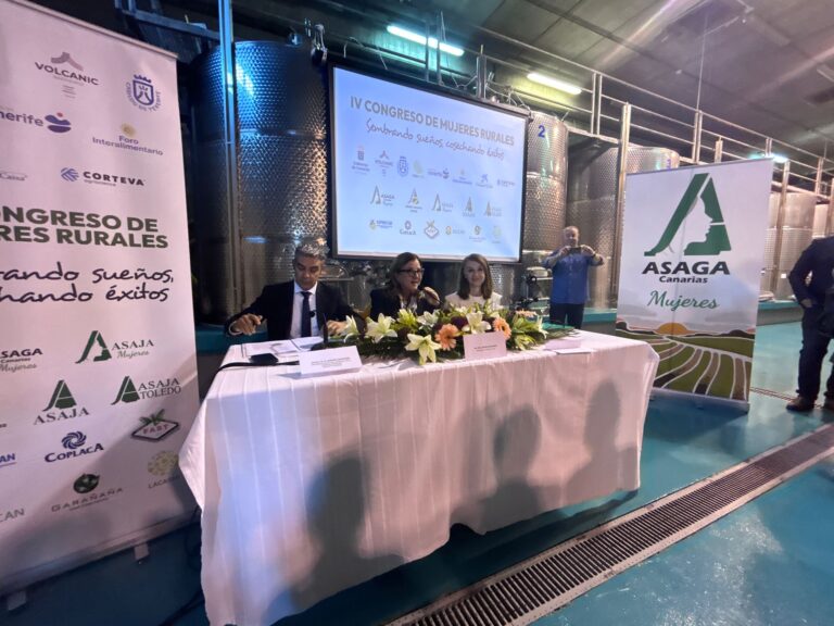 Empresarias agrarias de éxito muestran sus proyectos en el IV Congreso Nacional de Mujeres Rurales en Tenerife