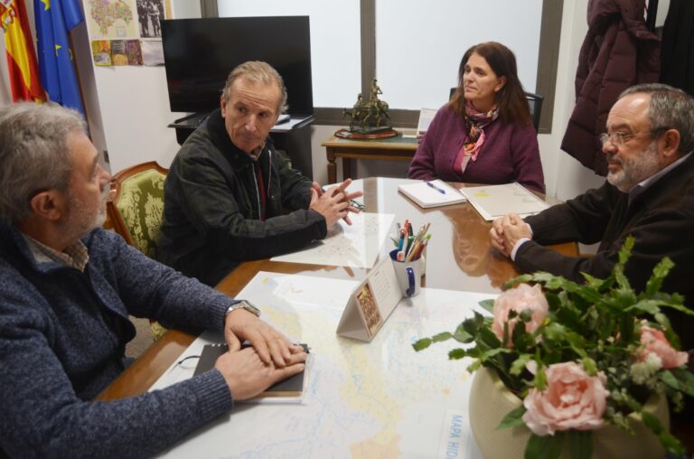 APAG expone a la subdelegada del Gobierno la preocupación ante los próximos desembalses en las vegas de Guadalajara