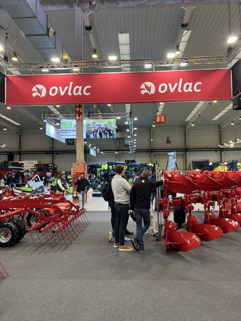 OVLAC consolida su liderazgo técnico en FIMA 2026 y celebra 90 años marcando diferencia en el trabajo del suelo