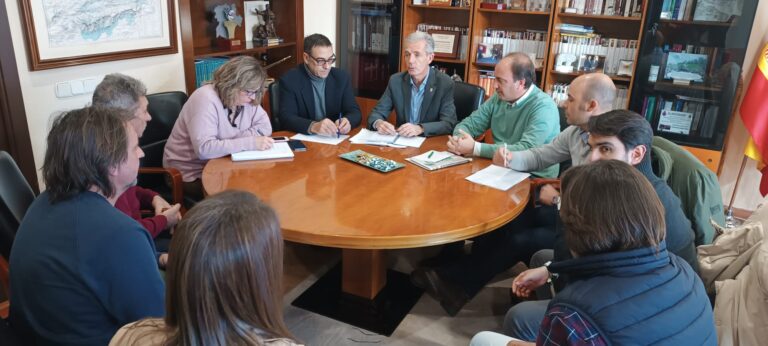 ASAJA Ávila espera recibir el listado oficial de superficies sin levantar tras reunirse con la Junta