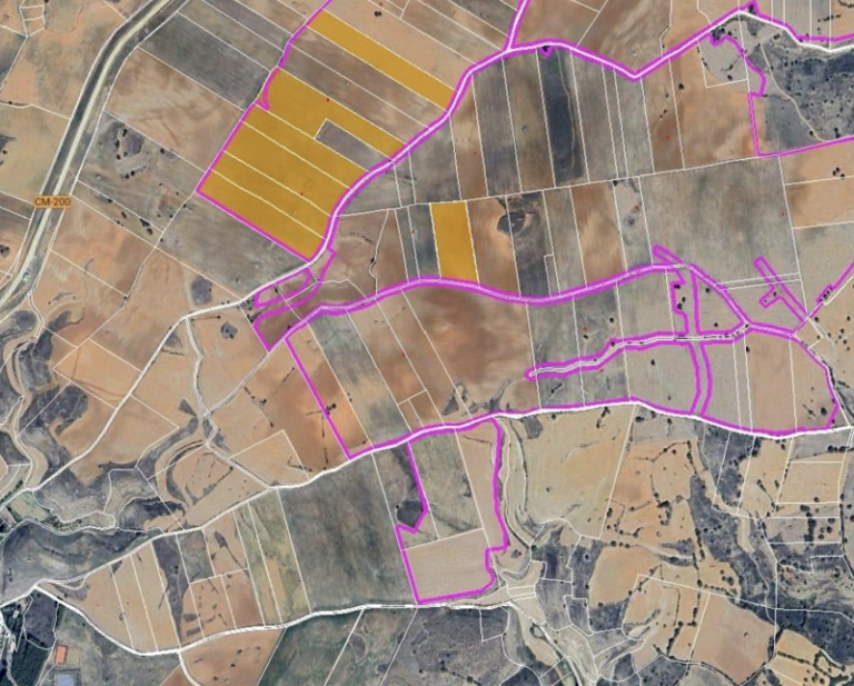 APAG Guadalajara ASAJA denuncia presiones de una empresa fotovoltaica a agricultores de Fuentelencina ante un macroproyecto solar de 275 hectáreas