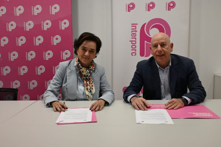 INTERPORC y la Asociación del Cuerpo Nacional Veterinario sellan un acuerdo estratégico para el porcino